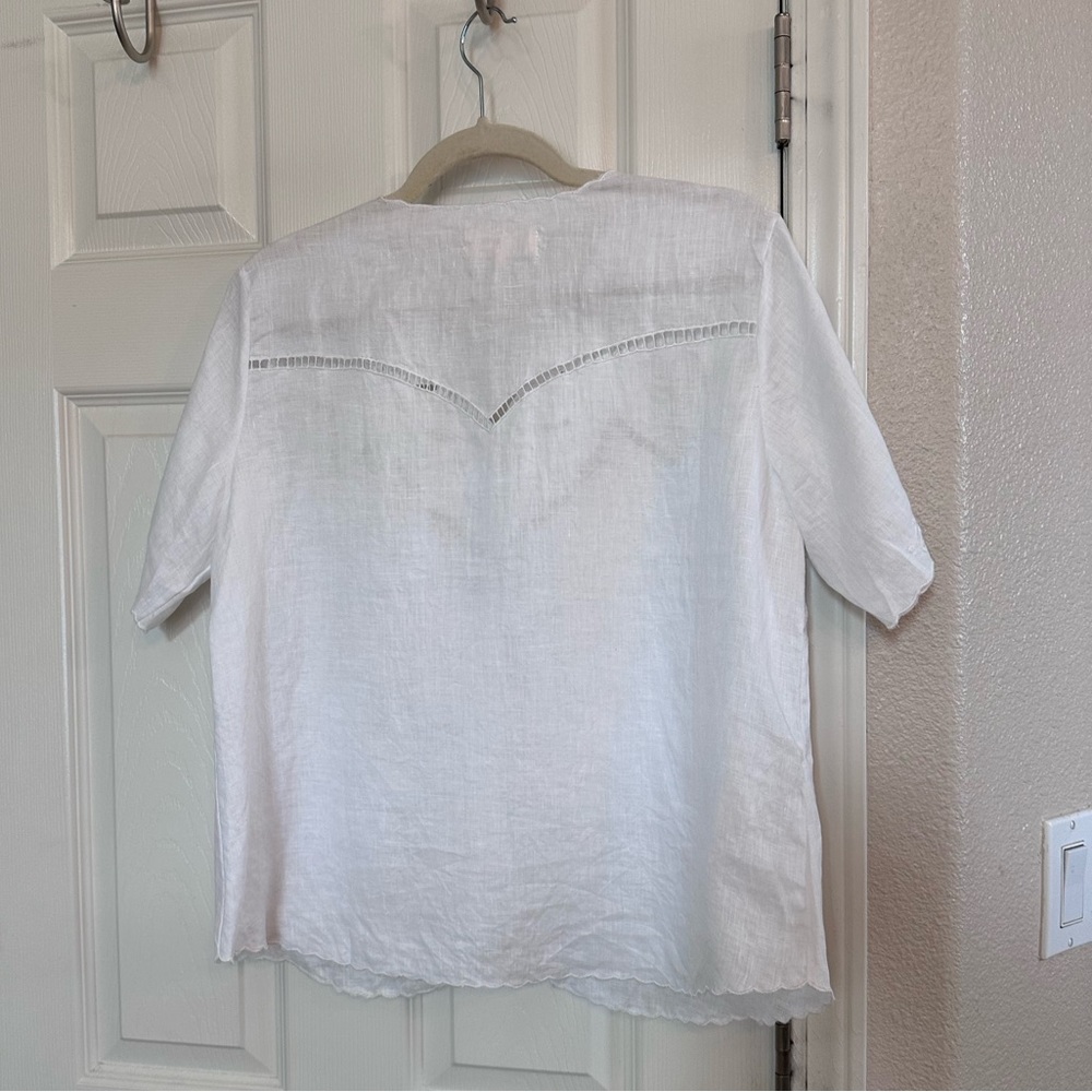 C Unicorn not alone anymore linen cut work white short sleeve embroidered blouse - Picture 9 of 10